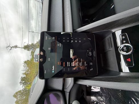 Used 2022 Polestar Polestar 2 w/ Plus Package image 23