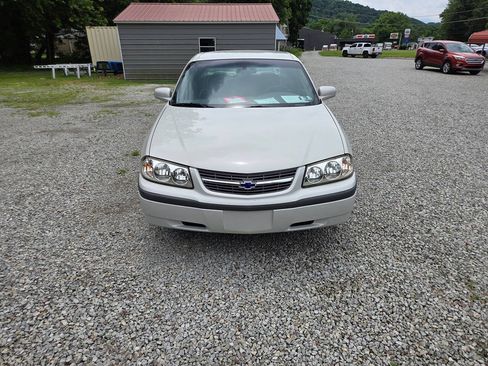 Used 2003 Chevrolet Impala w/ Preferred Equipment Group FWD image 2