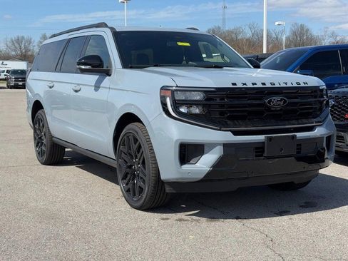 New 2026 Ford Expedition Max Platinum w/ Stealth Performance Package image 2