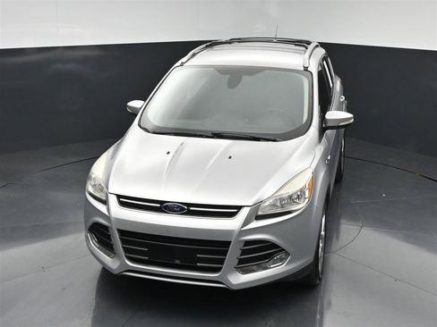 Used 2015 Ford Escape Titanium FWD image 10