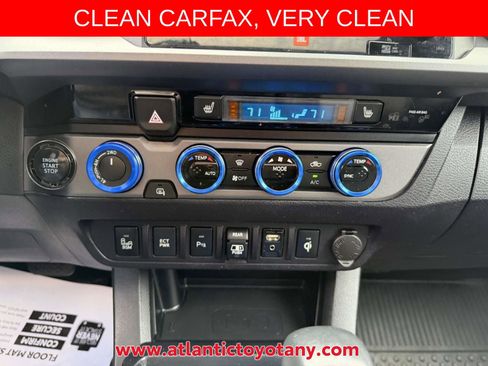 Used 2018 Toyota Tacoma TRD Sport AWD/4WD image 26