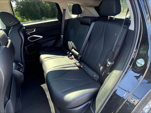 Used 2024 Acura RDX SH-AWD image 14