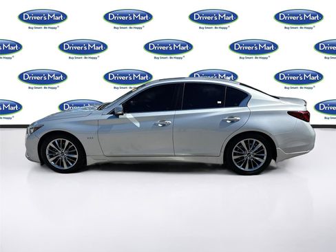 Used 2019 INFINITI Q50 Luxe w/ Essential Package (3.0T Luxe) image 4