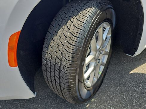 New 2026 Chrysler Voyager LX image 34