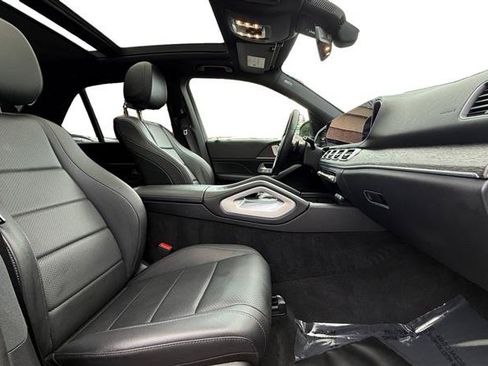 Used 2022 Mercedes-Benz GLE 350 w/ Premium Package image 17