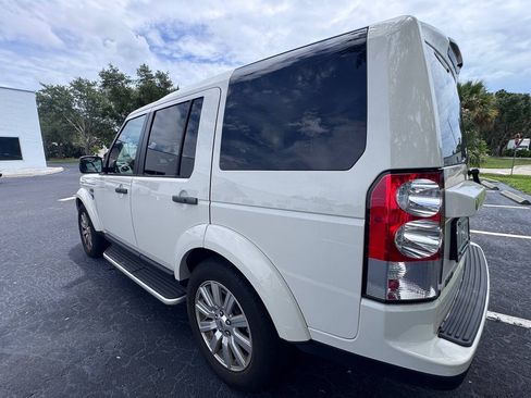 Used 2010 Land Rover LR4 HSE LUX AWD/4WD image 15