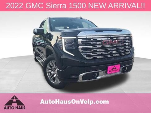 Used 2022 GMC Sierra 1500 Denali AWD/4WD image 1
