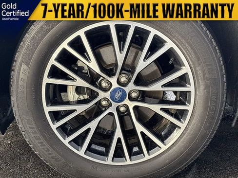 Certified 2022 Ford Escape Titanium w/ Titanium Premium Package image 19