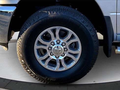 Used 2016 RAM 2500 SLT w/ Protection Group image 31