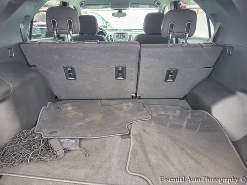 Used 2019 Chevrolet Equinox LT image 18