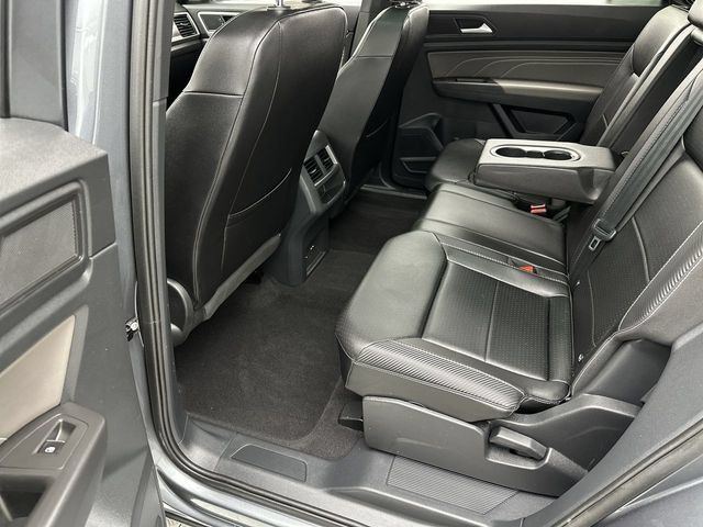 Certified 2023 Volkswagen Atlas Cross Sport SE w/ Panoramic Sunroof Package AWD/4WD image 22