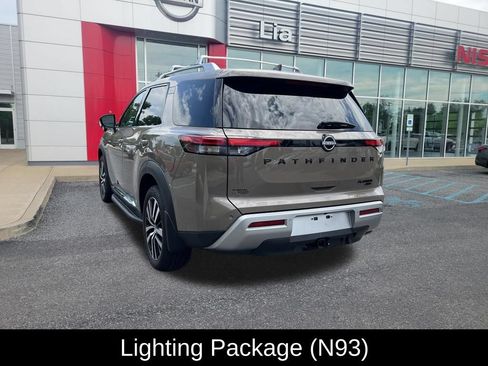 Certified 2024 Nissan Pathfinder Platinum w/ Lighting Package (N93) AWD/4WD image 16