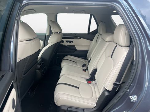 Used 2026 Honda Pilot EX-L image 16