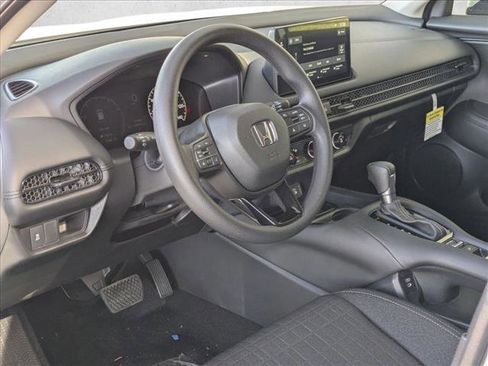 New 2026 Honda HR-V LX image 3
