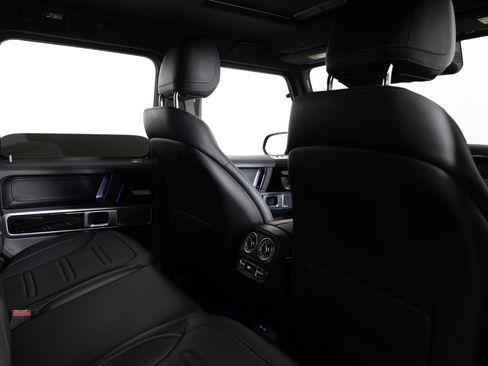 Used 2025 Mercedes-Benz G 550 w/ Exclusive Interior Package image 21