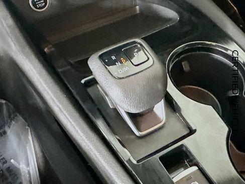 Certified 2023 Nissan Rogue SV FWD image 17