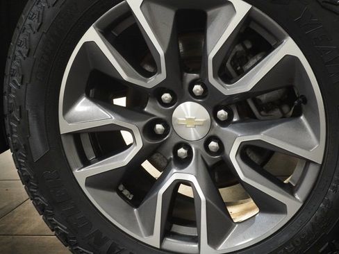 Used 2020 Chevrolet Silverado 1500 LT w/ All-Star Edition image 10