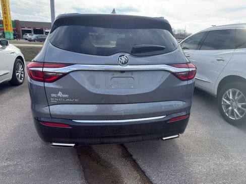 Used 2020 Buick Enclave Premium w/ Sun and Sites Package image 5