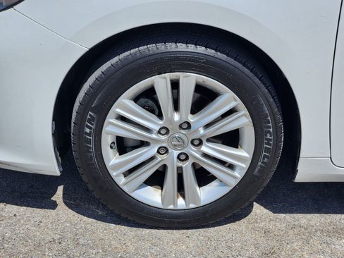 Used 2013 Lexus ES 350 w/ Premium Pkg FWD image 10