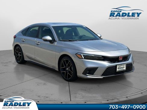 Used 2024 Honda Civic Sport Touring image 1