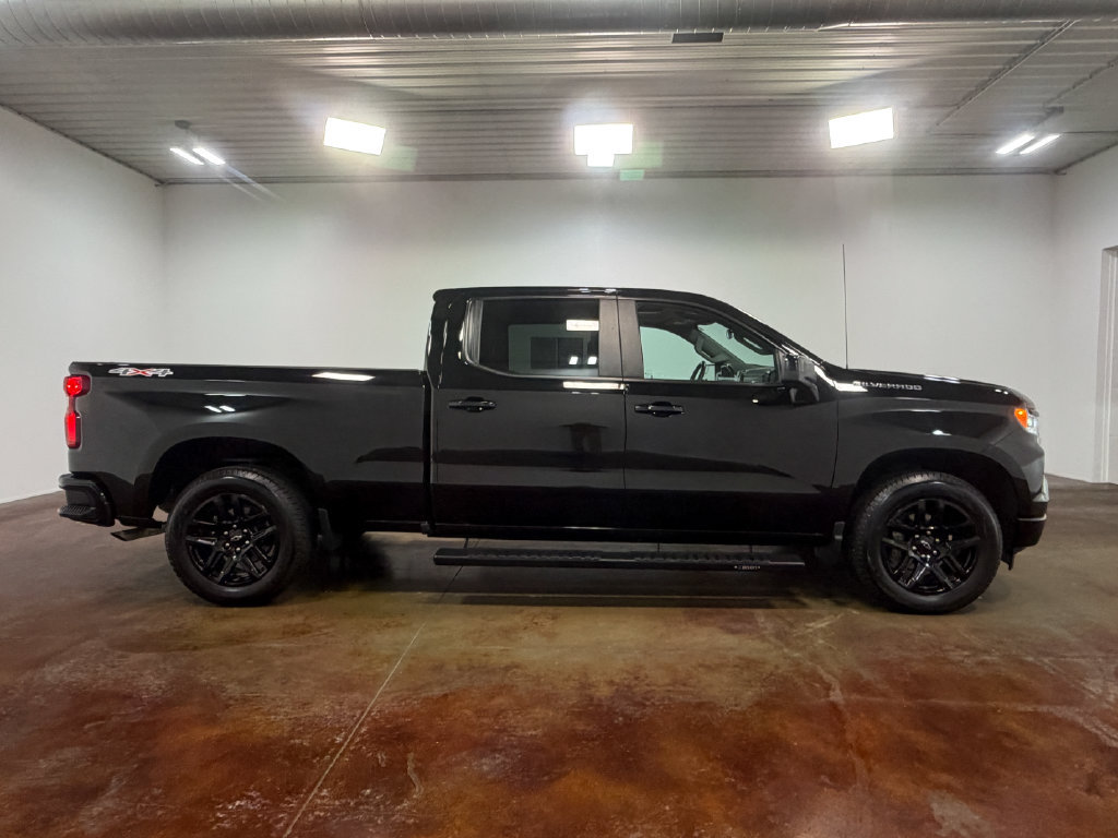 Used 2025 Chevrolet Silverado 1500 RST w/ Convenience Package II AWD/4WD image 24