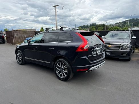 Used 2017 Volvo XC60 T6 Dynamic w/ Climate Package AWD/4WD image 6