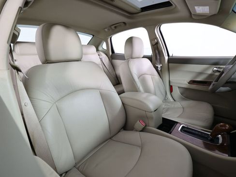 Used 2005 Buick LaCrosse CXL image 24