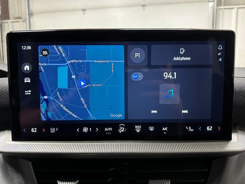 Certified 2025 Ford Explorer ST-Line image 20