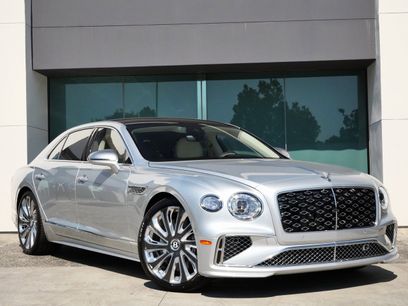 New 2025 Bentley Flying Spur Plug-In Hybrid