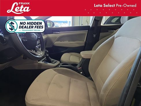 Used 2020 Hyundai Elantra SEL FWD image 15