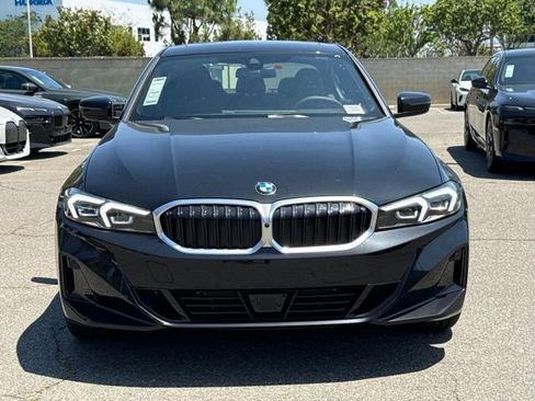New 2026 BMW 330i Sedan w/ Premium Package RWD image 4
