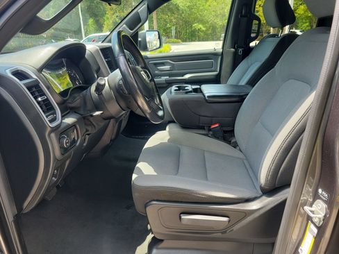 Used 2022 RAM 1500 Big Horn RWD image 25