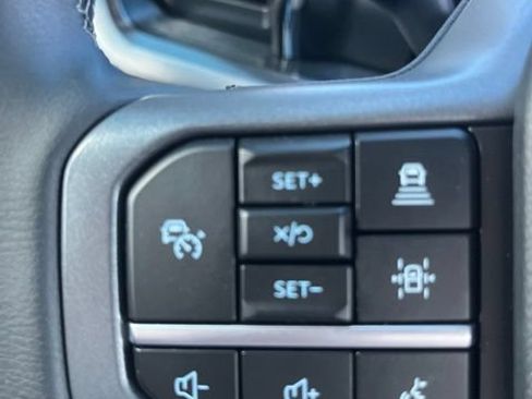 Used 2026 Ford F250 Lariat w/ Tremor Off-Road Package AWD/4WD image 26