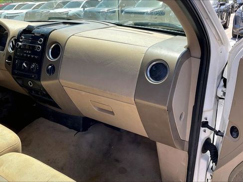 Used 2005 Ford F150 STX RWD image 17