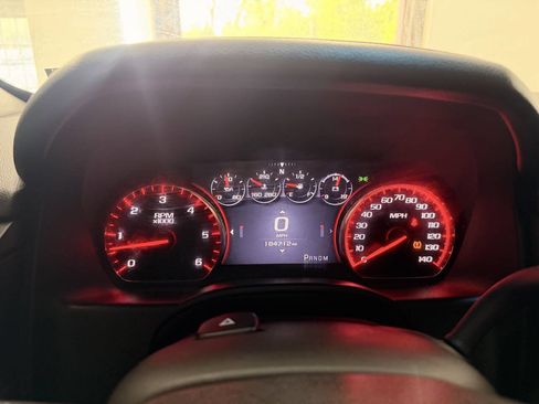 Used 2015 GMC Yukon XL Denali AWD/4WD image 31
