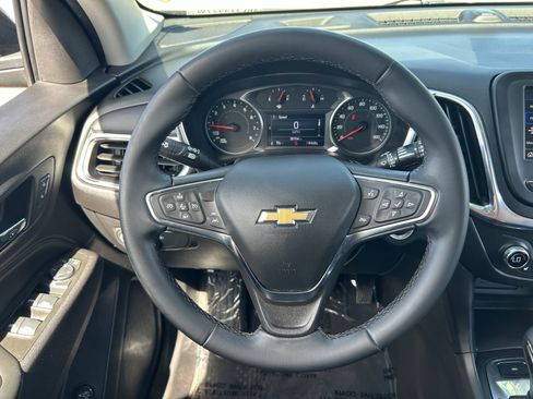 Certified 2024 Chevrolet Equinox LT AWD/4WD image 24