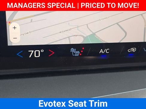 New 2026 Chevrolet Traverse LT image 26