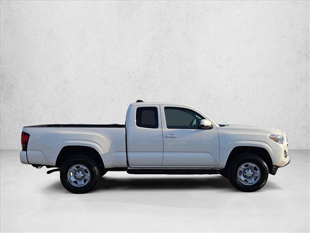 Used 2021 Toyota Tacoma SR w/ SR Convenience Package AWD/4WD image 4