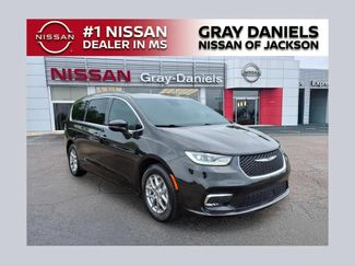 Used 2022 Chrysler Pacifica Touring FWD 360° Tour
