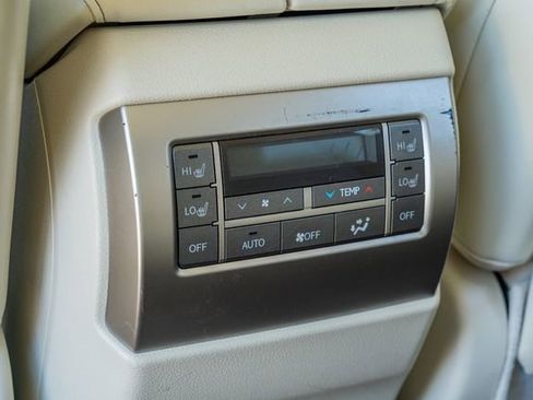 Used 2017 Lexus GX 460 Premium image 40