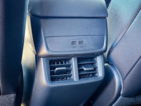 Used 2026 Chevrolet Equinox LT w/ Convenience Package II AWD/4WD image 34