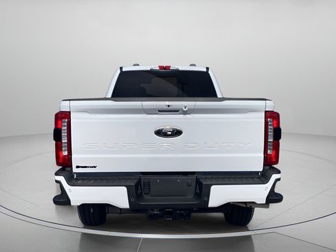 New 2026 Ford F250 XLT w/ XLT Premium Package AWD/4WD image 5