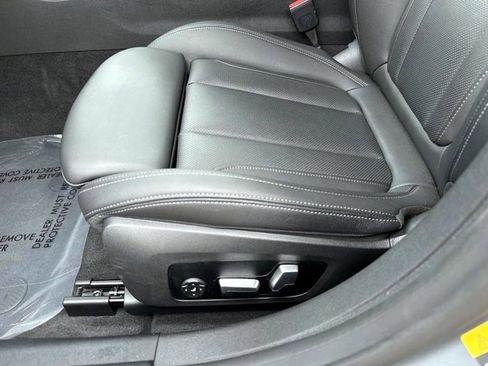 Used 2023 BMW i4 eDrive35 image 18