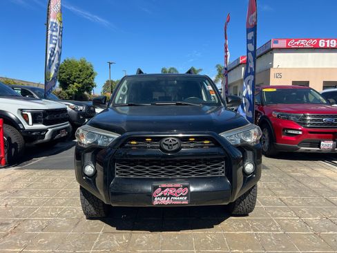 Used 2014 Toyota 4Runner SR5 RWD image 3