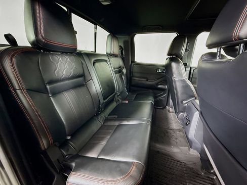 Used 2023 Nissan Frontier PRO-4X w/ Pro-4X Premium Package image 28