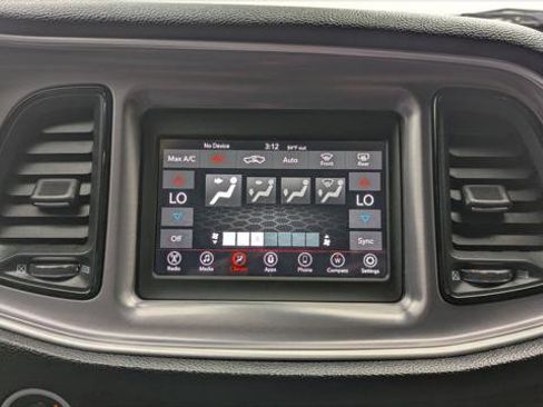 Used 2019 Dodge Challenger SXT image 22