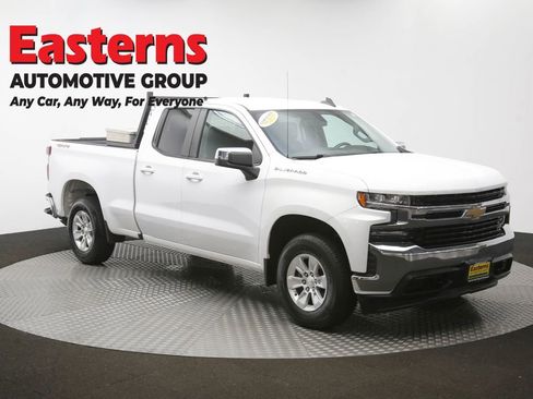 Used 2021 Chevrolet Silverado 1500 LT AWD/4WD image 51