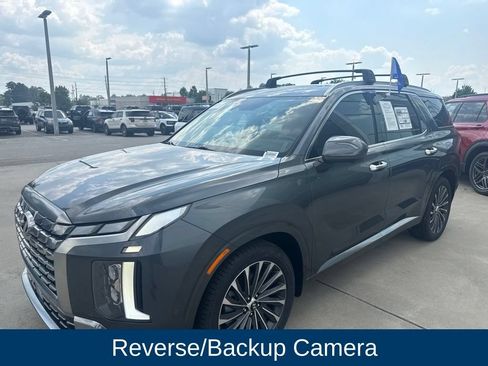 Used 2023 Hyundai Palisade Calligraphy AWD/4WD image 4