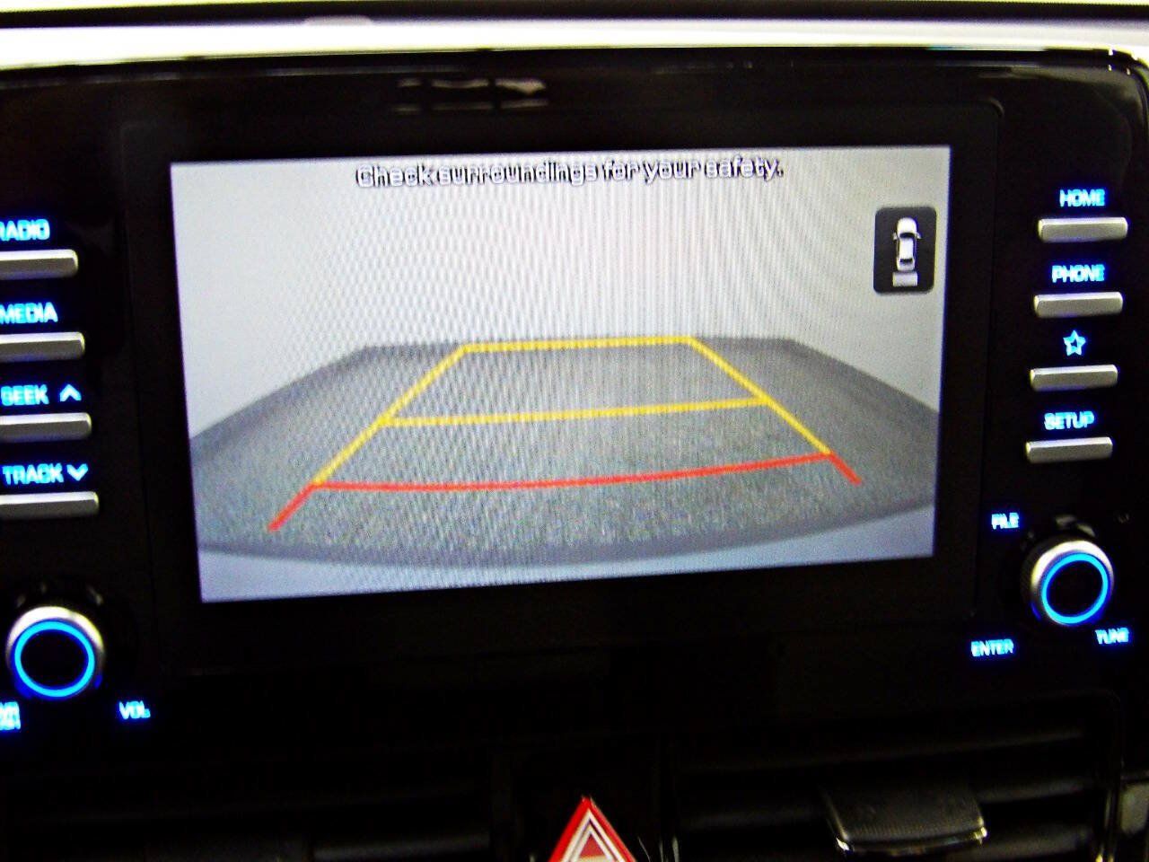Used 2020 Hyundai Ioniq Blue FWD image 16