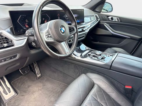 Used 2024 BMW X7 xDrive40i w/ Executive Package AWD/4WD image 24